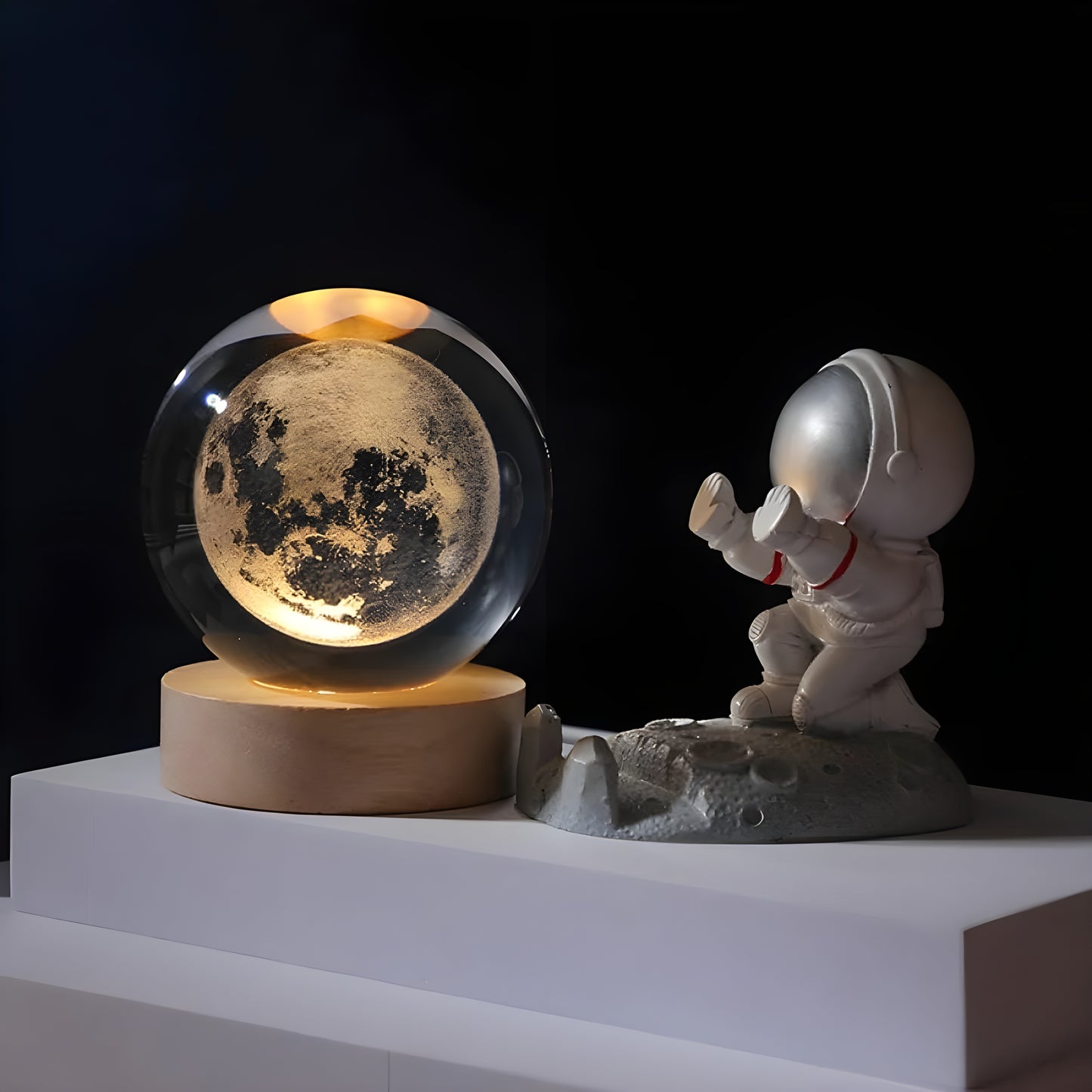 MagicLamp LED Crystal Ball